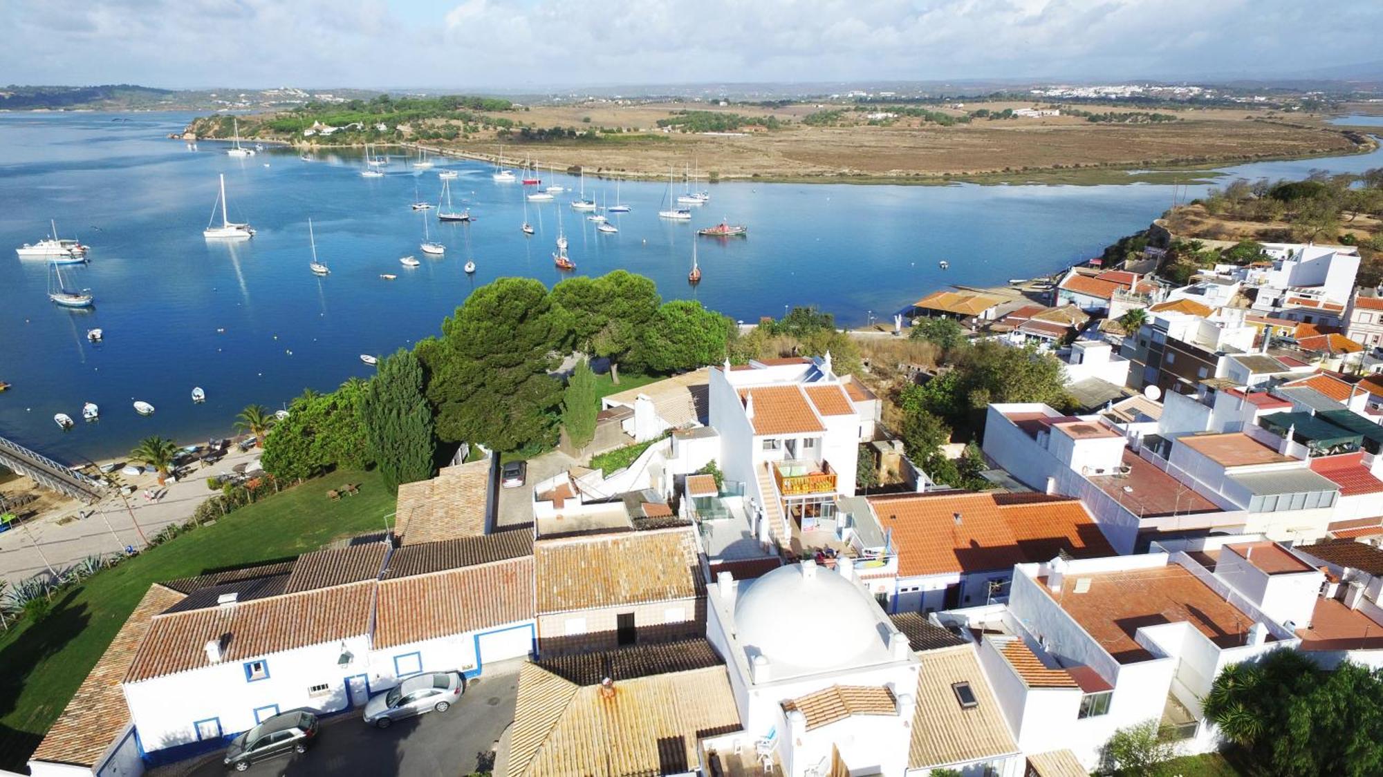 Ria Hostel Alvor Portimão Εξωτερικό φωτογραφία